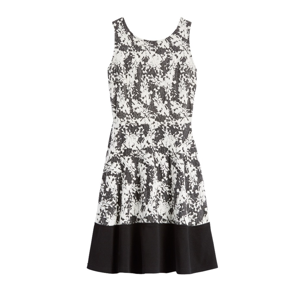 Le Lis Maude Textured Knit Dress in XS